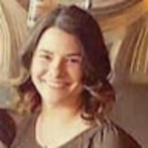 Meet your Posher, Caroline